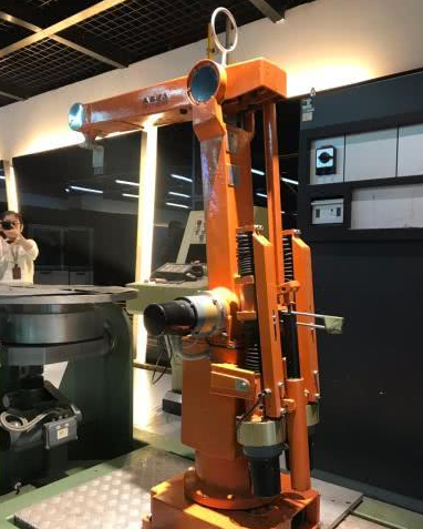 用机器人制造机器人上海将建abb先进机器人工厂